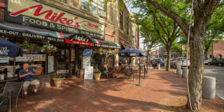 Windsor at Maxwell's Green Gallery 50