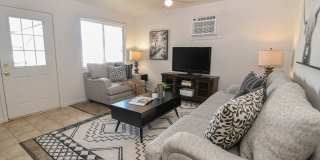 6th Ave W Grinnell Gallery 2