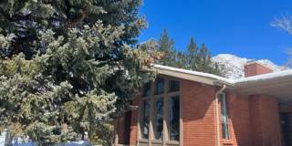 Beautiful apartment close to trails Gallery 13