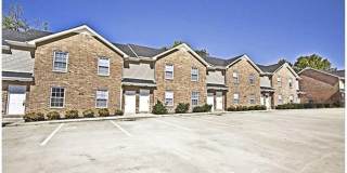 2 Bedroom 1.5 Bathroom Townhome Gallery 3