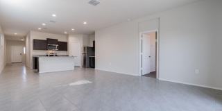 5206 E Gummite Drive Gallery 6