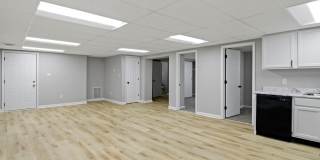 The Riverside Apartment Homes Gallery 22