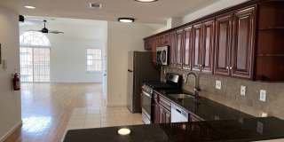 2024 GRAND AVE Gallery 23