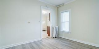 416 Gregory Street Gallery 21