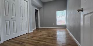 Stylish Newly Renovated 3-Bed, 2-Bath Retreat Gallery 11