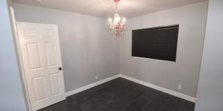 215 Elm Avenue Gallery 16