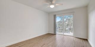 River Oaks Gallery 92