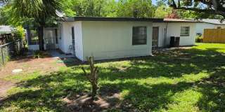 FOR RENT!!! SIMPLY STUNNING AND SPACIUS 3 BED 2 BATH SINGLE FAMILY HOME.. Gallery 45