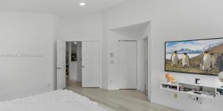 1607 SW 157th Ave Gallery 35