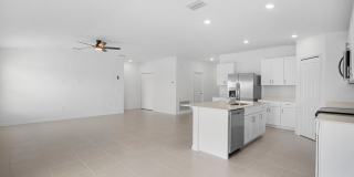 Brand New construction 4 bedrooms 2 bathrooms in North Fort Myers Gallery 11