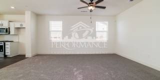 Stunning 4 Bed/3 Bath SW Bakersfield Home w/ Paid Solar and $0 Deposit Option Gallery 4