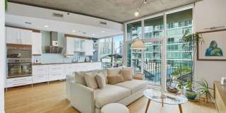 923 Peachtree Street NE Gallery 1