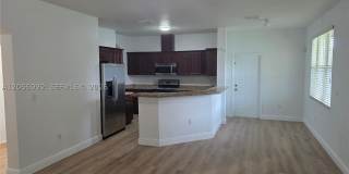 12745 SW 204th Ln Gallery 4
