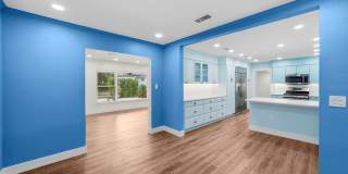 402 ERIE Avenue Gallery 17