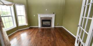 Penn Schools executive home on 5 acres in Granger IN! Penn Schools executive home on 5 acres in Granger IN! Gallery 13
