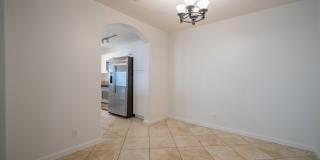 LARGE and SPACIOUS 3bd/3ba/2pkg (SEA COUNTRY) $3900 Gallery 15