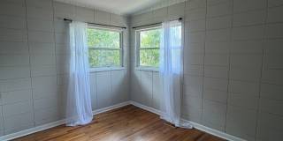 717 Edgewood Street Duplex Gallery 11