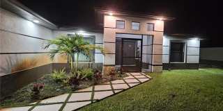816 Willard Avenue Gallery 1
