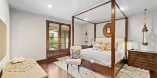 16 Shore Walk Gallery 51