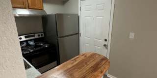 Charming Condo in the City! Gallery 4