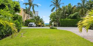 801 Hibiscus Avenue Gallery 22