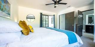 Luxury Mid-Century Retreat in the Heart of the Historic Movie Colony (Monthly Only - No Long Term) Gallery 14