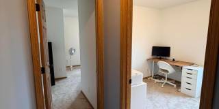 5205 Wabash River Street Gallery 27