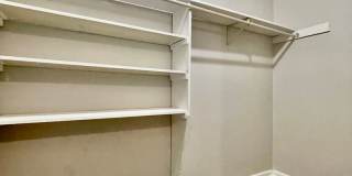 126 Scott St Gallery 14