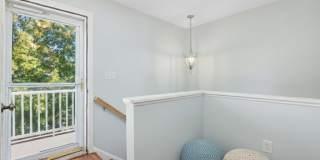 Coddington Point Gallery 16