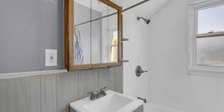 1583 Empire Ave Gallery 7