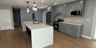 311 NW 33rd Ter Gallery 2