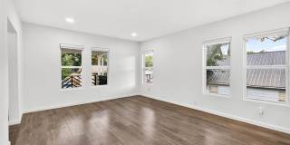 809 E BAKER Street Gallery 8