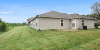 3 bdrm 2 bath - Grain Valley Gallery 1