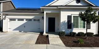 Charming and Elegant Home in Clovis District Gallery 23