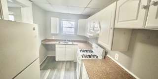 1830 E Riverside Dr Gallery 2