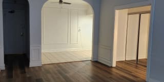 2322 Commonwealth Gallery 7