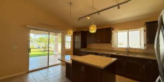 3br/2ba House with Garage, Enclosed Yard & Solar Panels! Pets Negotiable! Gallery 5