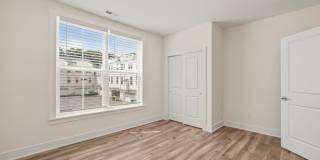 Modern, Spacious 2 Bed Townhome, Brier Creek Country Club, Golf course views! Gallery 13