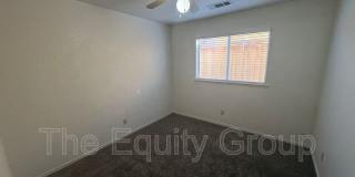 5936 West Oak Avenue Gallery 21