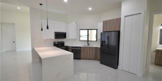 2416 Diplomat Parkway W Gallery 18