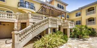 Casa Bella on Westshore Gallery 3