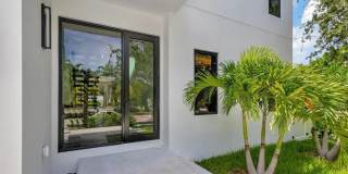214 28th Street Gallery 4