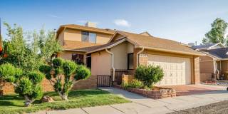 One of a kind Furnished Home with gorgeous back yard! Gallery 19