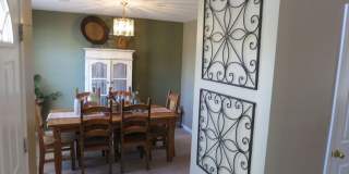 4BR/2.5BA House, 2-Car Garage - $2,100 *NO SMOKERS OR UNDERGRADS Gallery 6