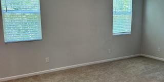 431 Falling Leaf Loop Gallery 17