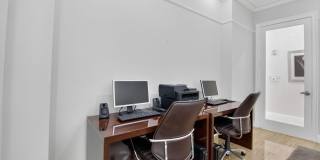 233 S Federal Highway Gallery 21