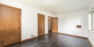 662 Eastmoor Boulevard Gallery 18