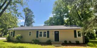 Updated Ranch in Desirable Burlington Neighborhood Gallery 1