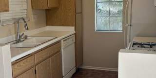 Cozy 1 Bedroom 1 Bath Condo Cozy 1 Bedroom 1 Bath Condo Gallery 1