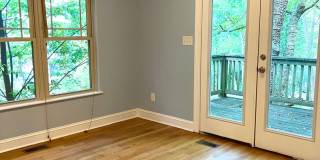 Wonderful bungalow in the 5 Points area. Close to Downtown Asheville! Working Solar for Electric! Gallery 6